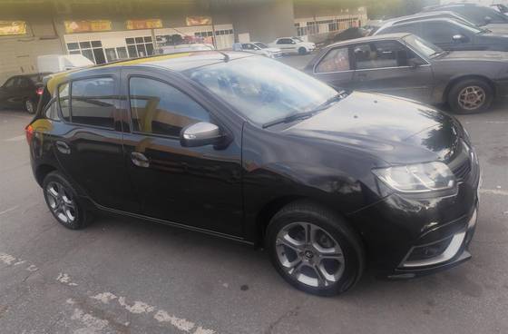 RENAULT SANDERO 1.6 GT LINE LIMITED FLEX 4P MANUAL